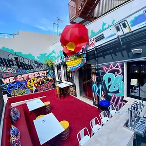 Hostal We Street - El Arenal-albergue Turistico, El Arenal (Mallorca)