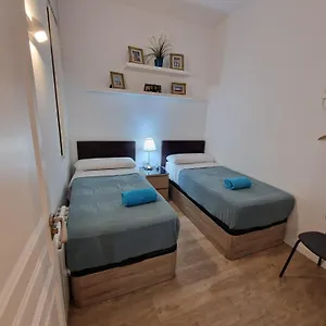 https://bnb-alojamiento-en-roger-de-flor.catalonia-hotels.com