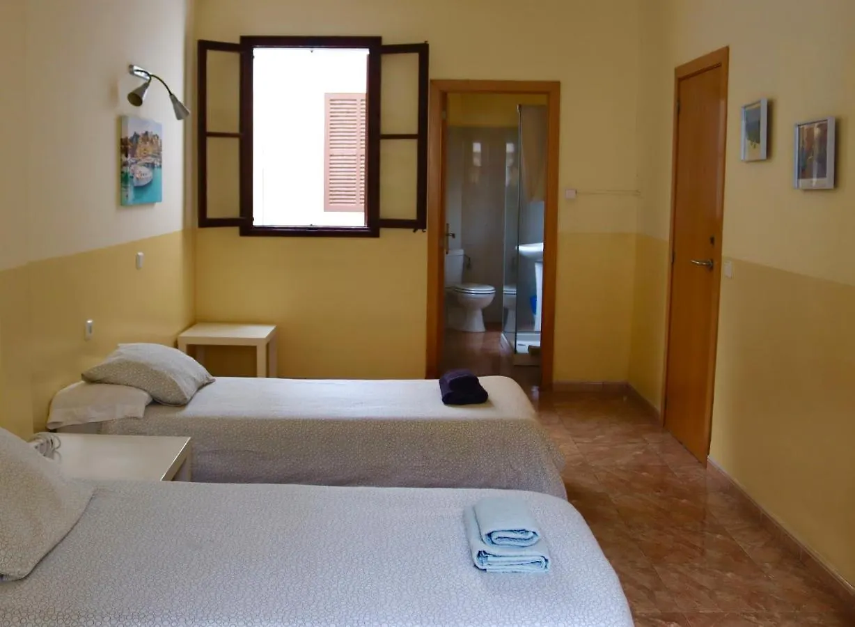 Hostal Atlanta El Arenal  0*, El Arenal (Mallorca)